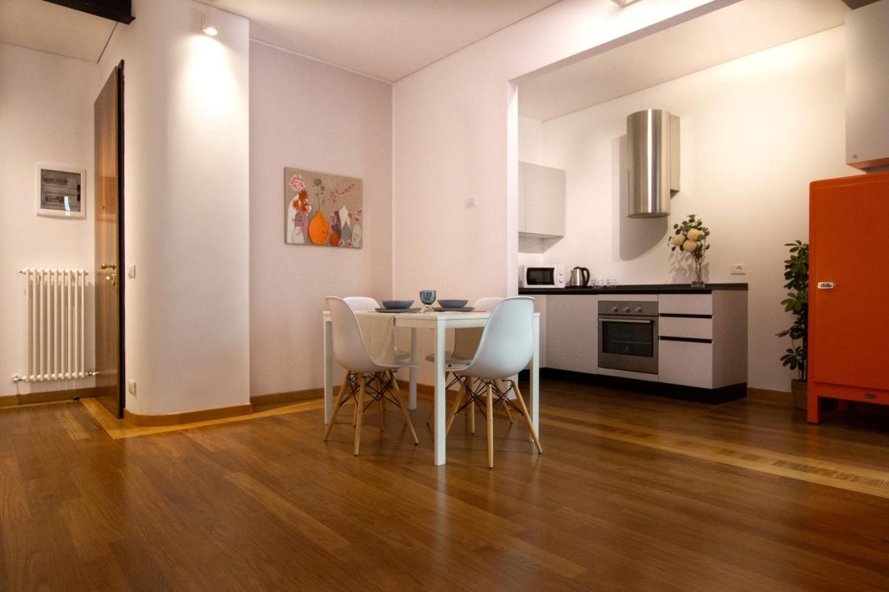 Dolfin Apartment * * * * * Тревизо Экстерьер фото